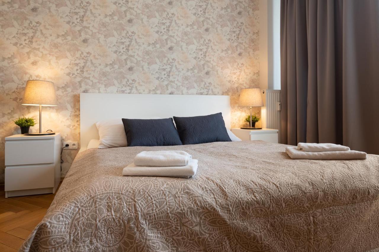 Luxury Apartment In Prime Location Prague Exterior photo
